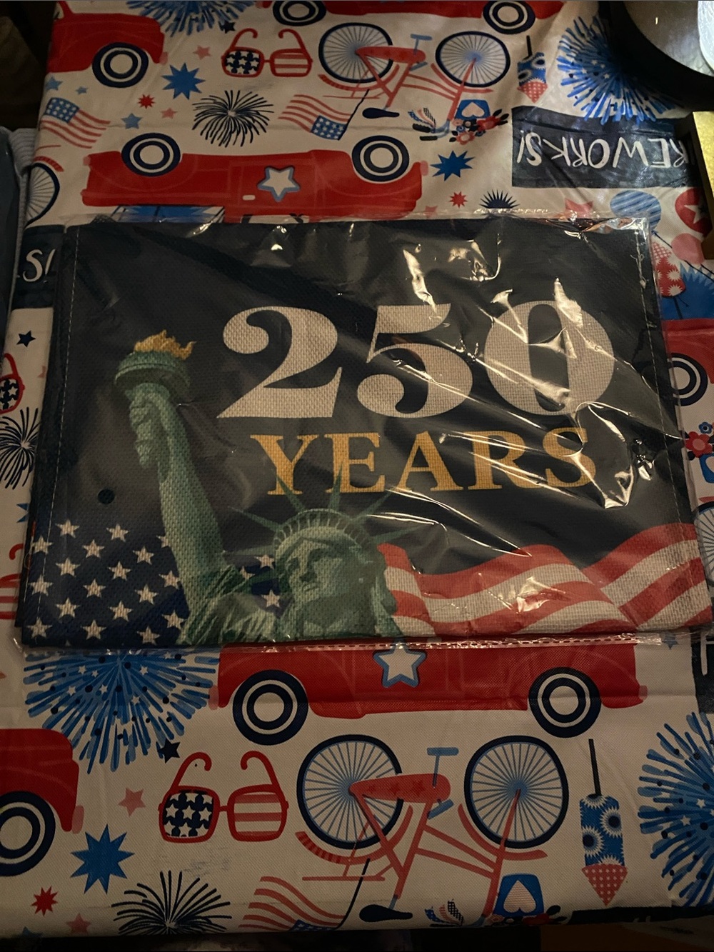 250 Years Patriotic Table Runner with Statue of Liberty Design